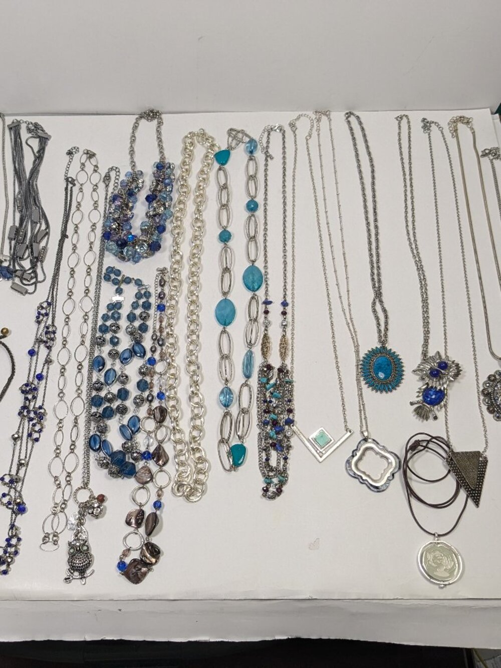 Silver Tone Statement Necklace Lot 25 Ready to Wear Fashion Jewelry Variety